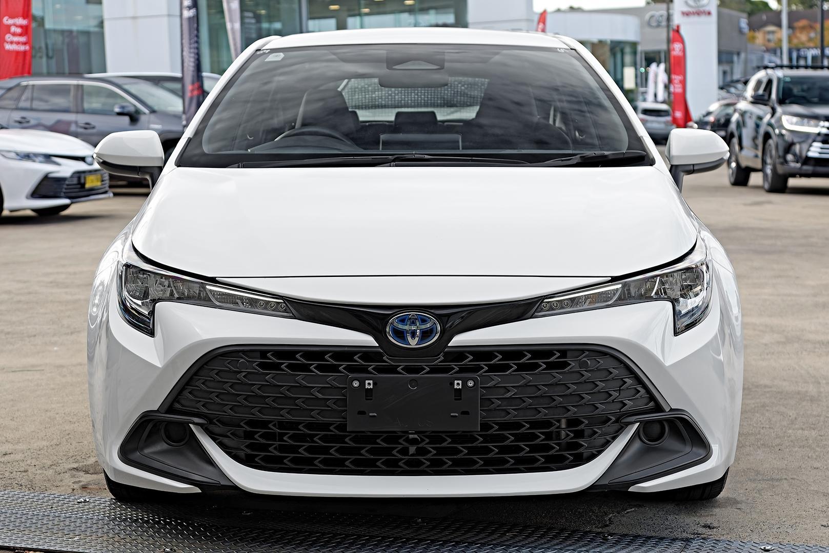 2024 Toyota Corolla Ascent Sport in White