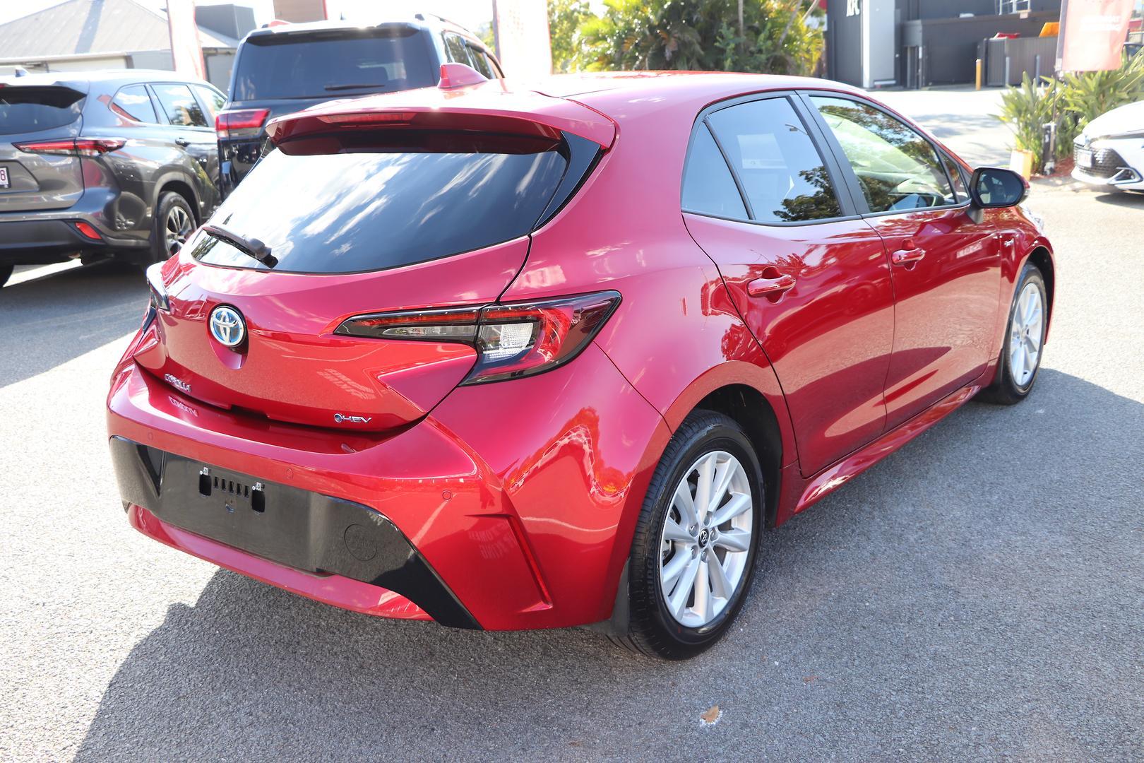 2025 Toyota Corolla SX in Red