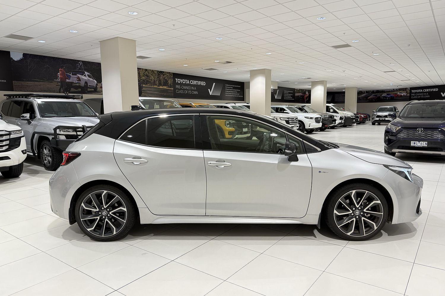 2025 Toyota Corolla ZR in Two Tone Silver