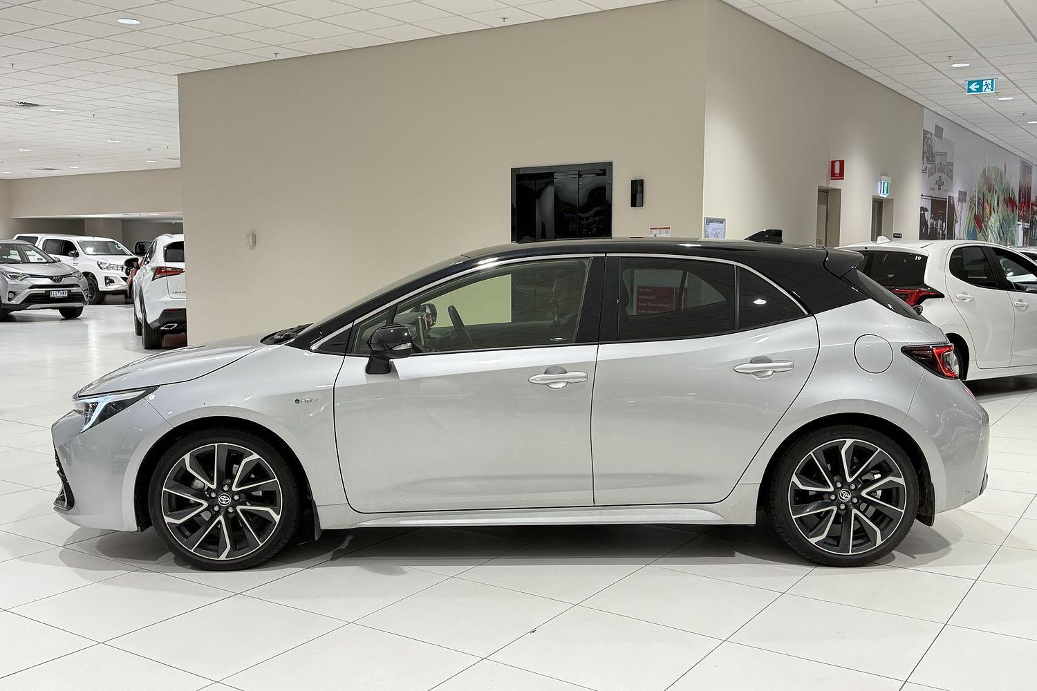 2025 Toyota Corolla ZR in Two Tone Silver