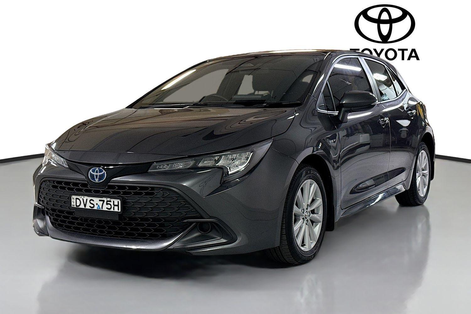 2025 Toyota Corolla Ascent Sport in Silver