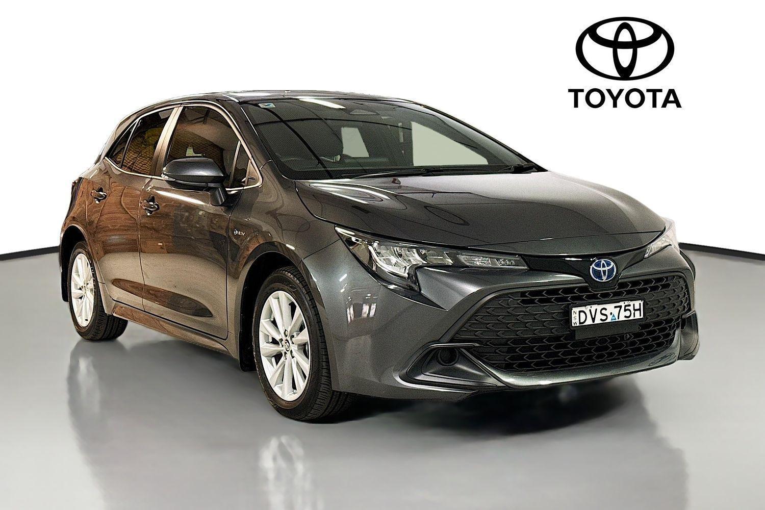 2025 Toyota Corolla Ascent Sport in Silver