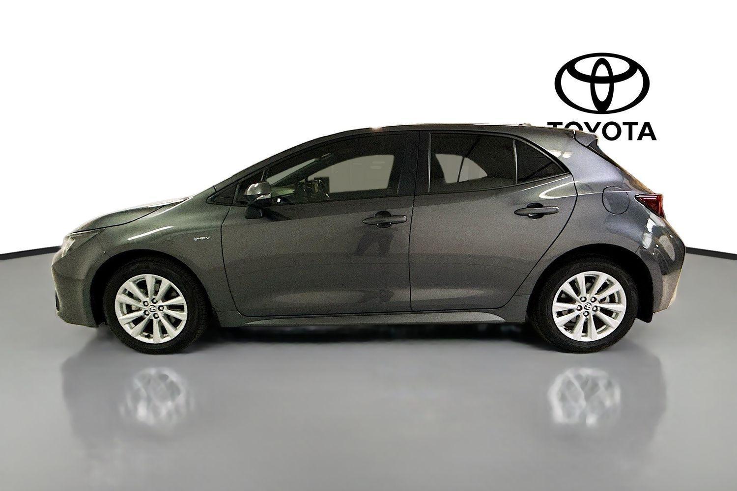 2025 Toyota Corolla Ascent Sport in Silver