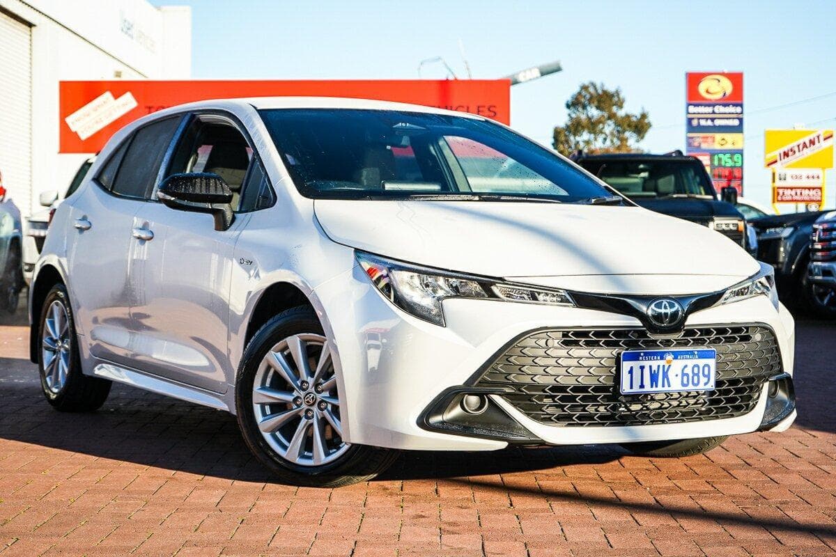 2026 Toyota Corolla Ascent Sport in White