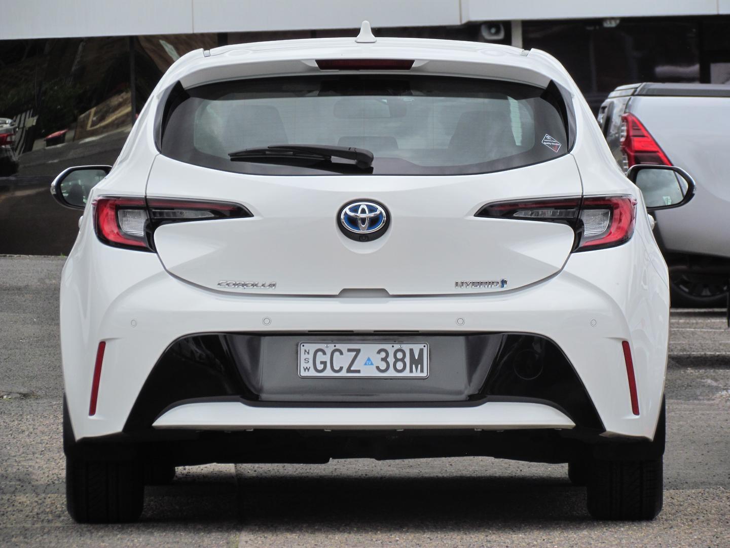 2023 Toyota Corolla Ascent Sport in White