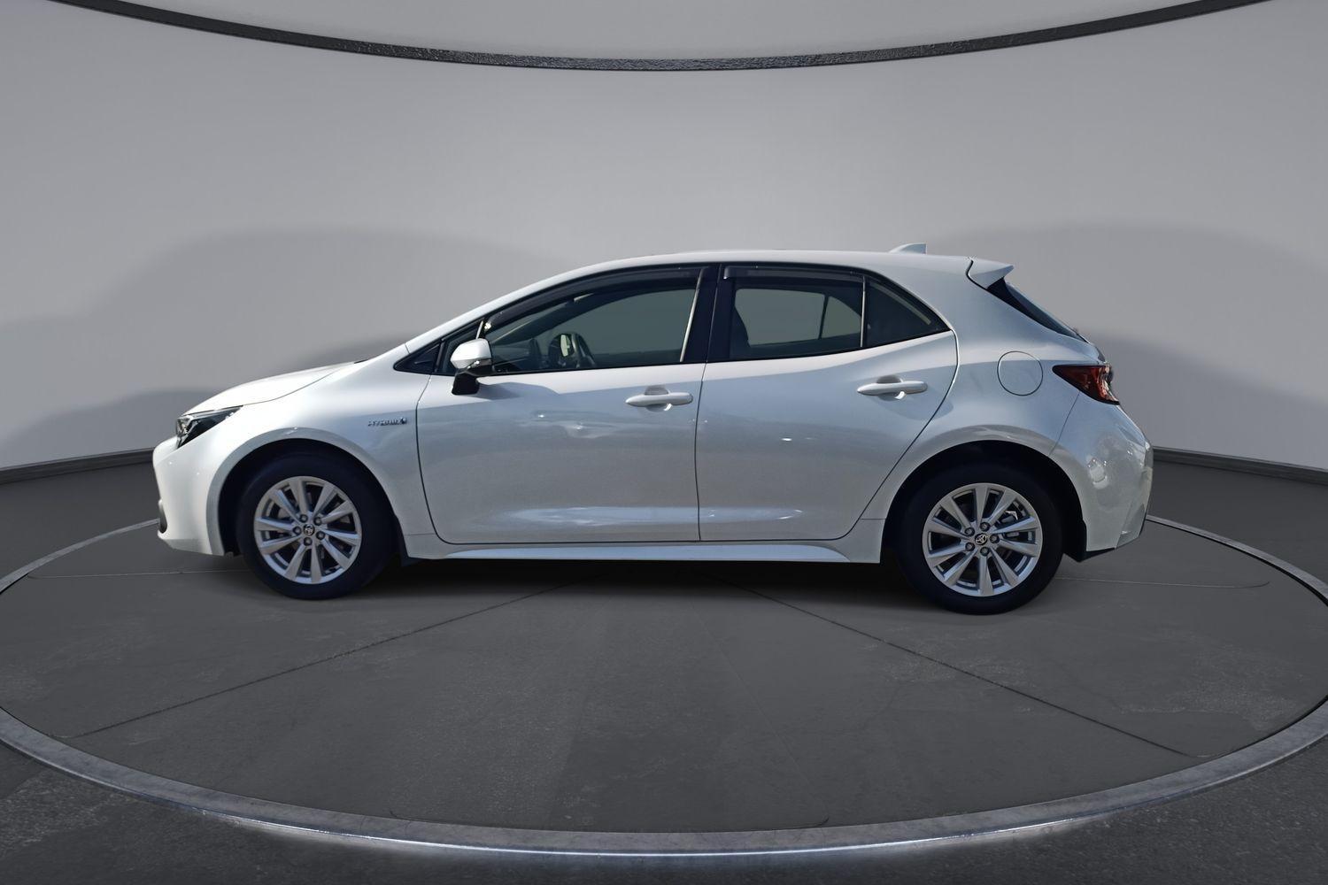 2024 Toyota Corolla Ascent Sport in White