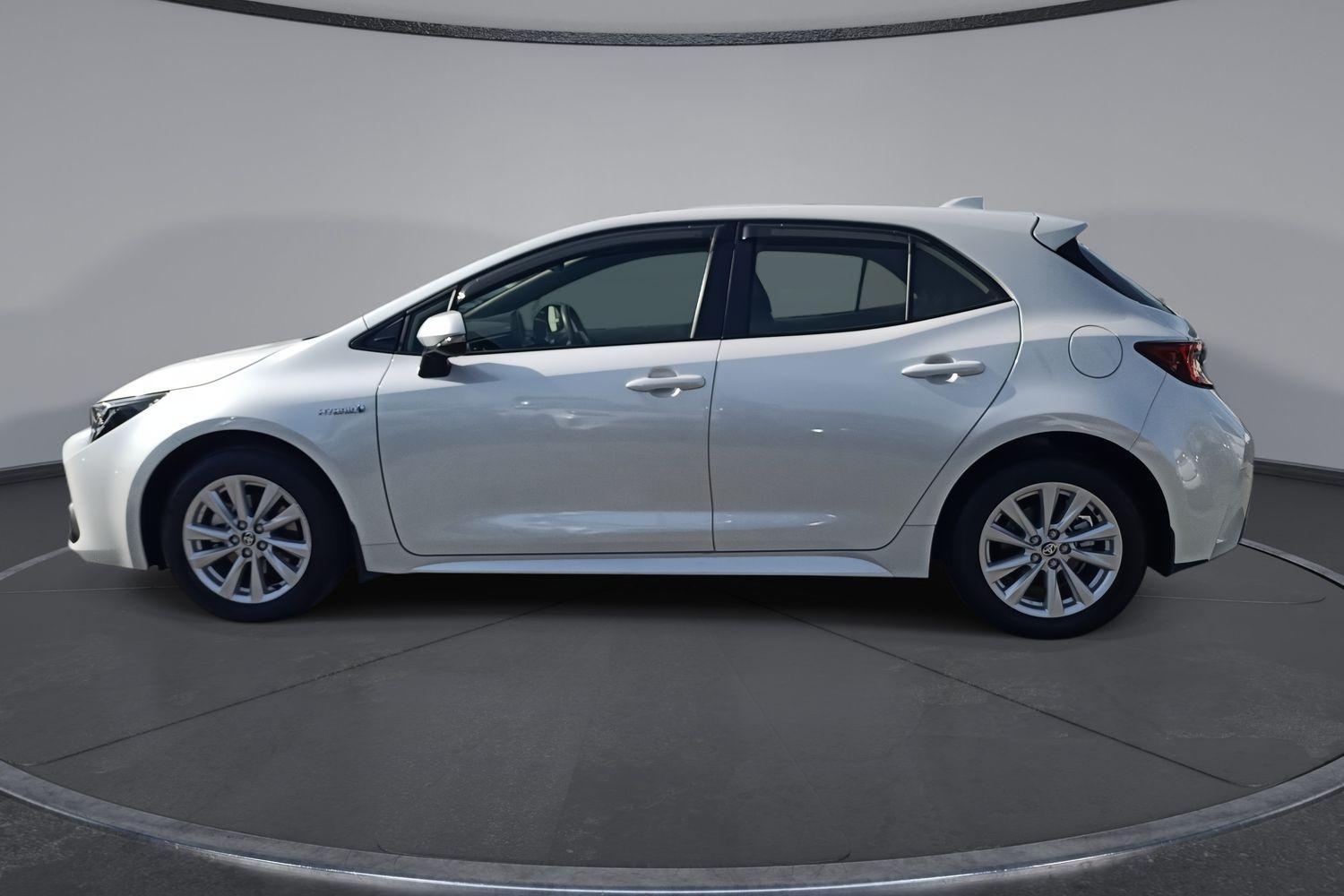 2024 Toyota Corolla Ascent Sport in White