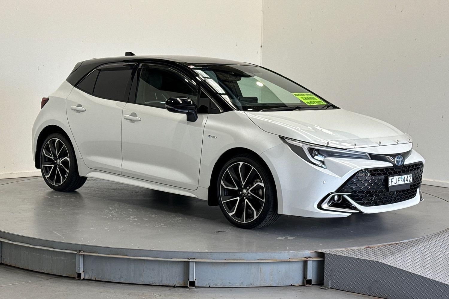 2024 Toyota Corolla ZR Hybrid in White