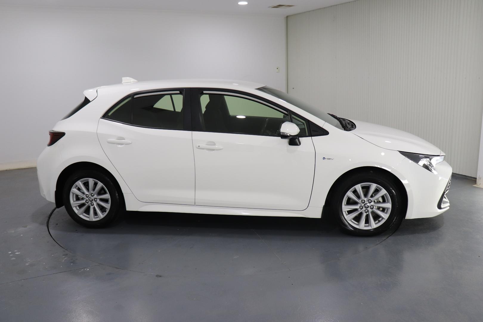 2024 Toyota Corolla Ascent Sport in White