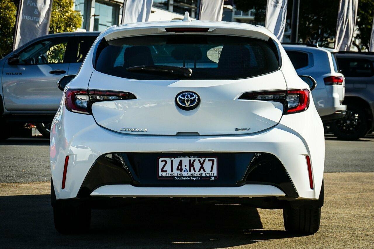 2024 Toyota Corolla Ascent Sport in White