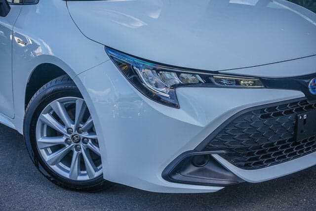 2024 Toyota Corolla Ascent Sport in White