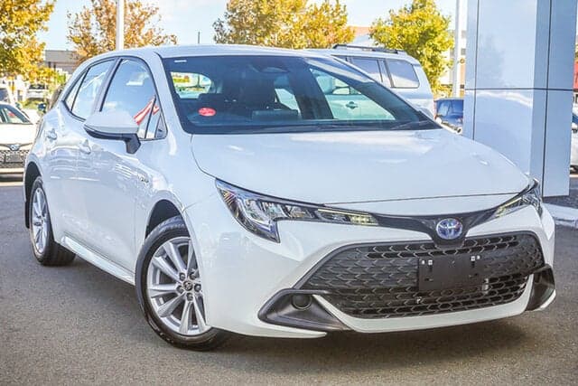 2024 Toyota Corolla Ascent Sport in White
