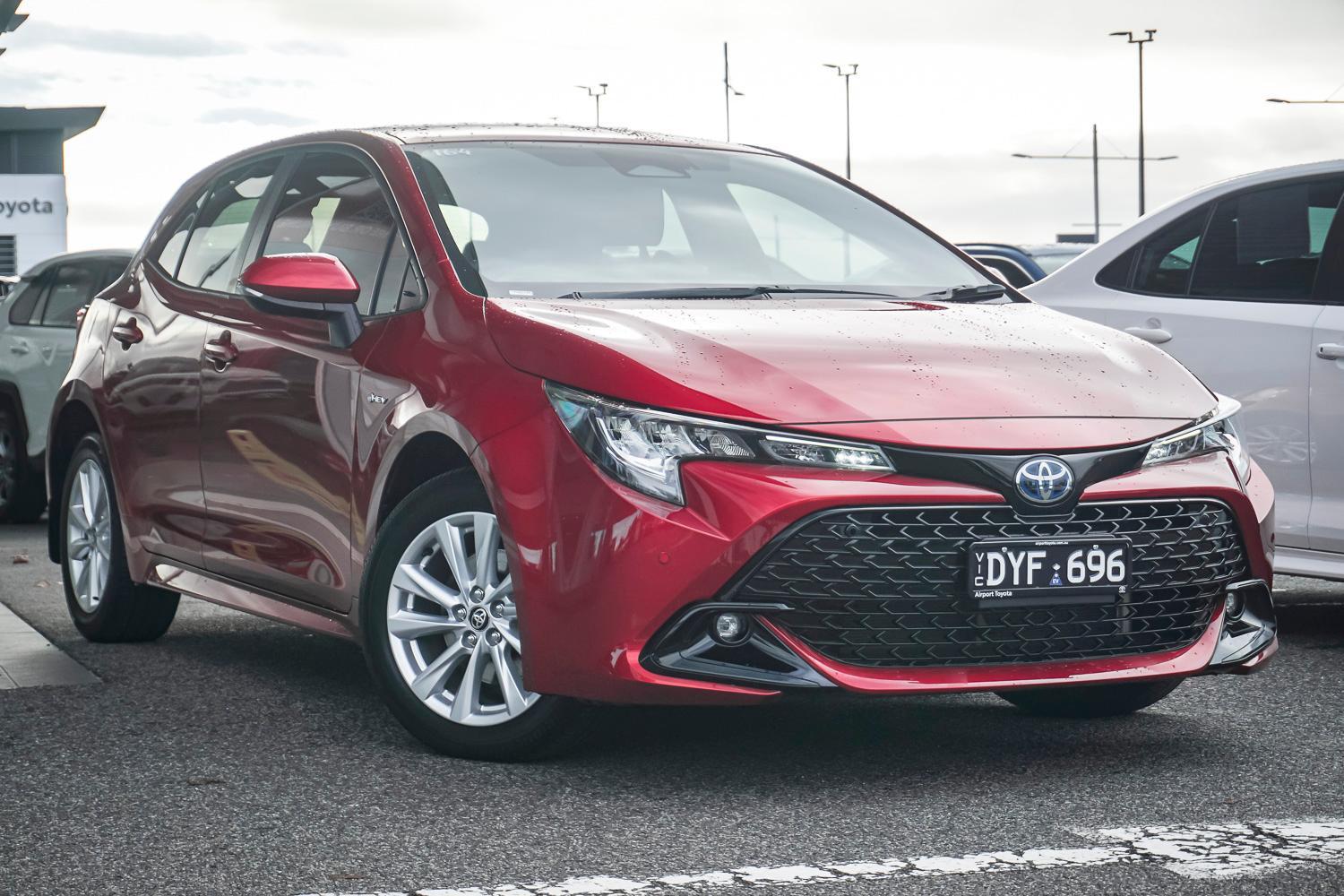 2025 Toyota Corolla SX in Red