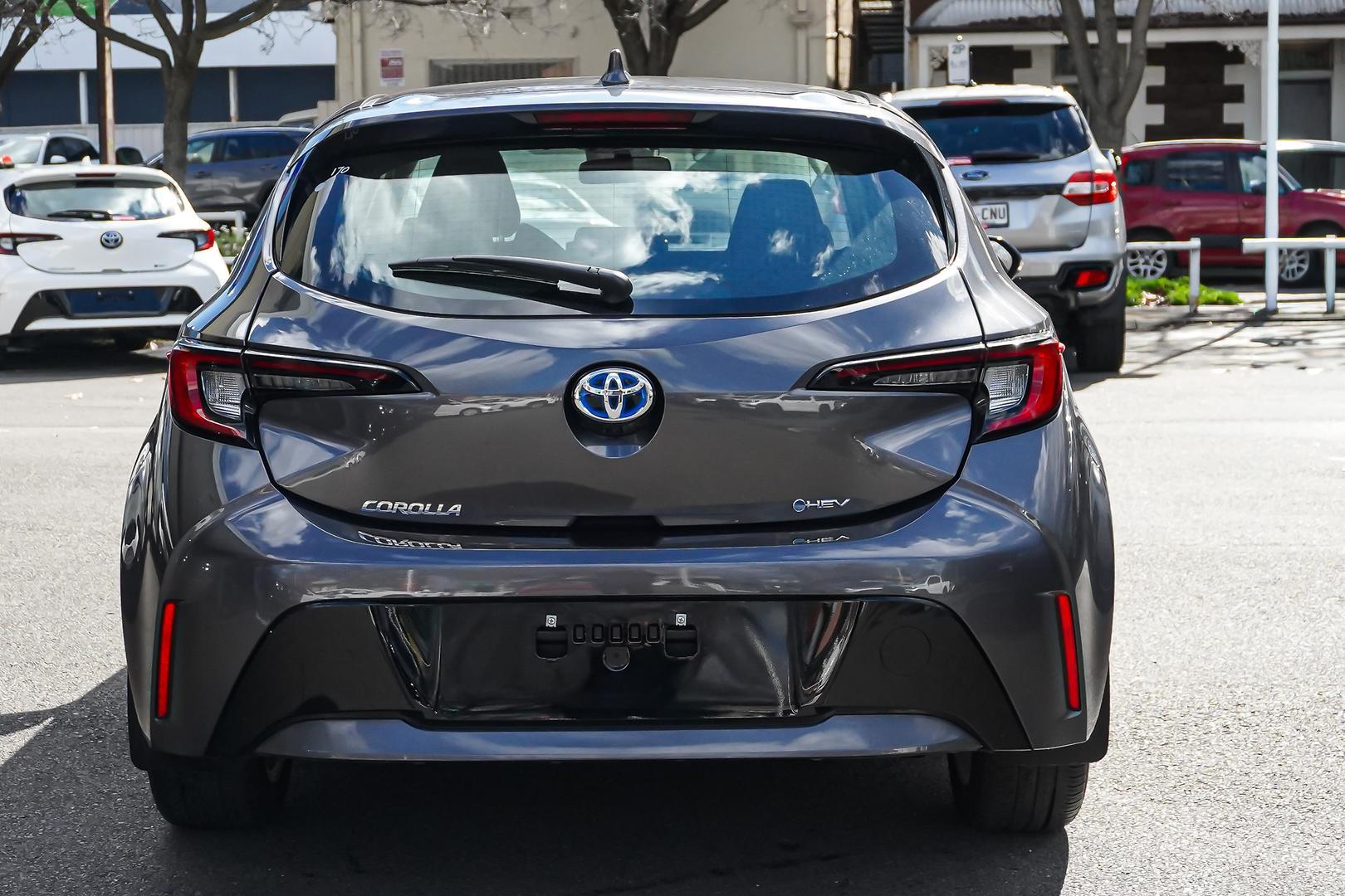 2025 Toyota Corolla Ascent Sport in Silver