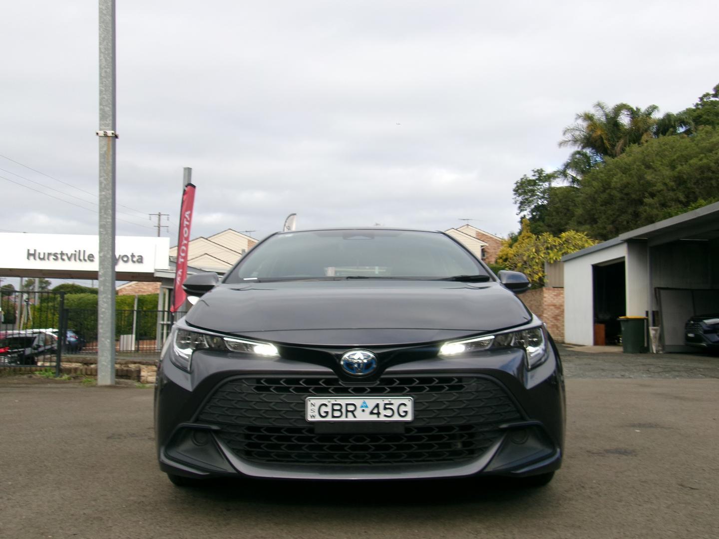 2025 Toyota Corolla Ascent Sport in Silver