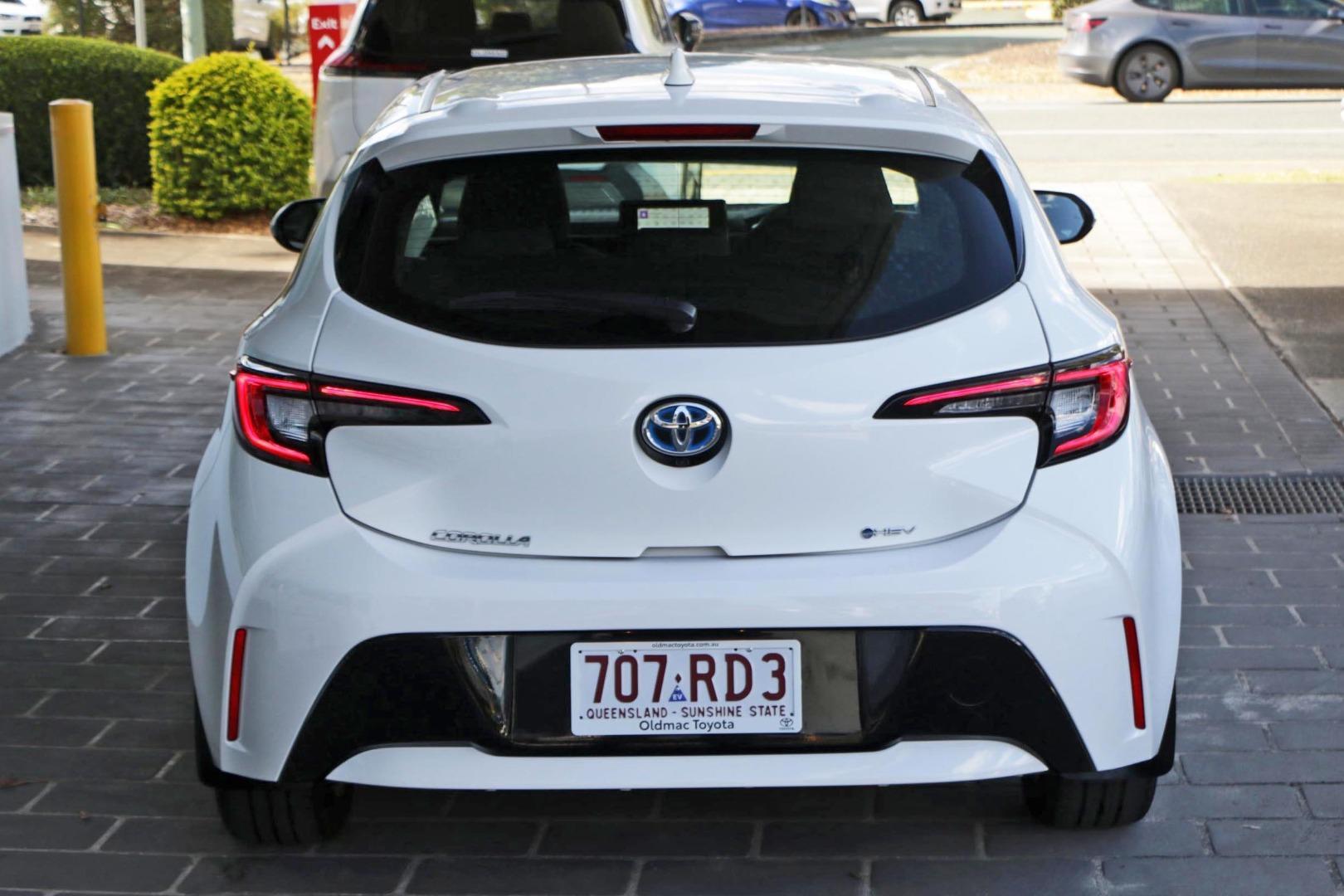 2025 Toyota Corolla Ascent Sport in White