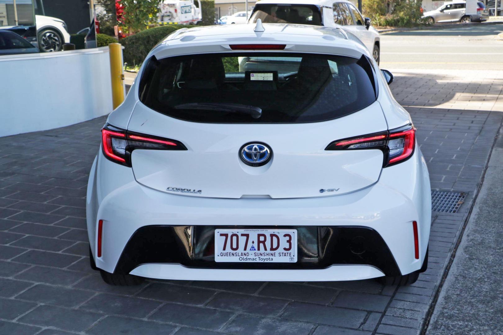 2025 Toyota Corolla Ascent Sport in White