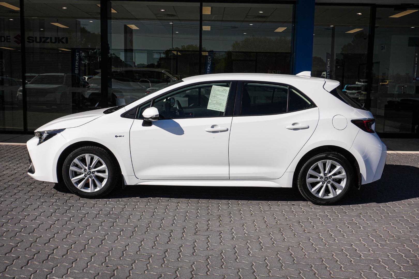 2025 Toyota Corolla Ascent Sport in White