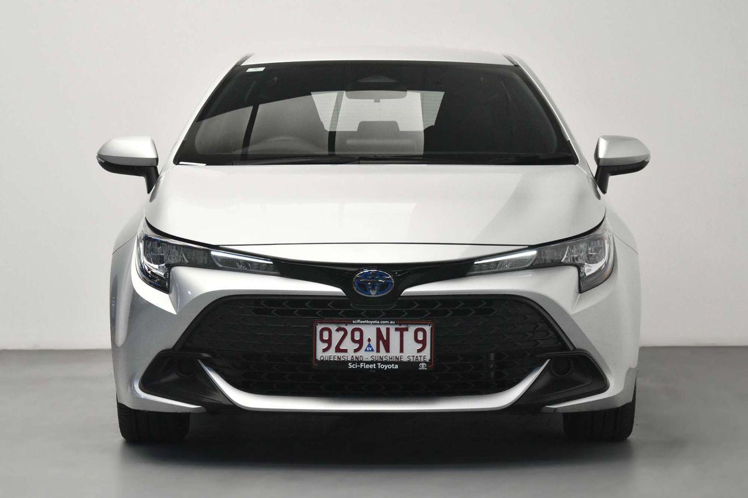 2025 Toyota Corolla Ascent Sport in Silver