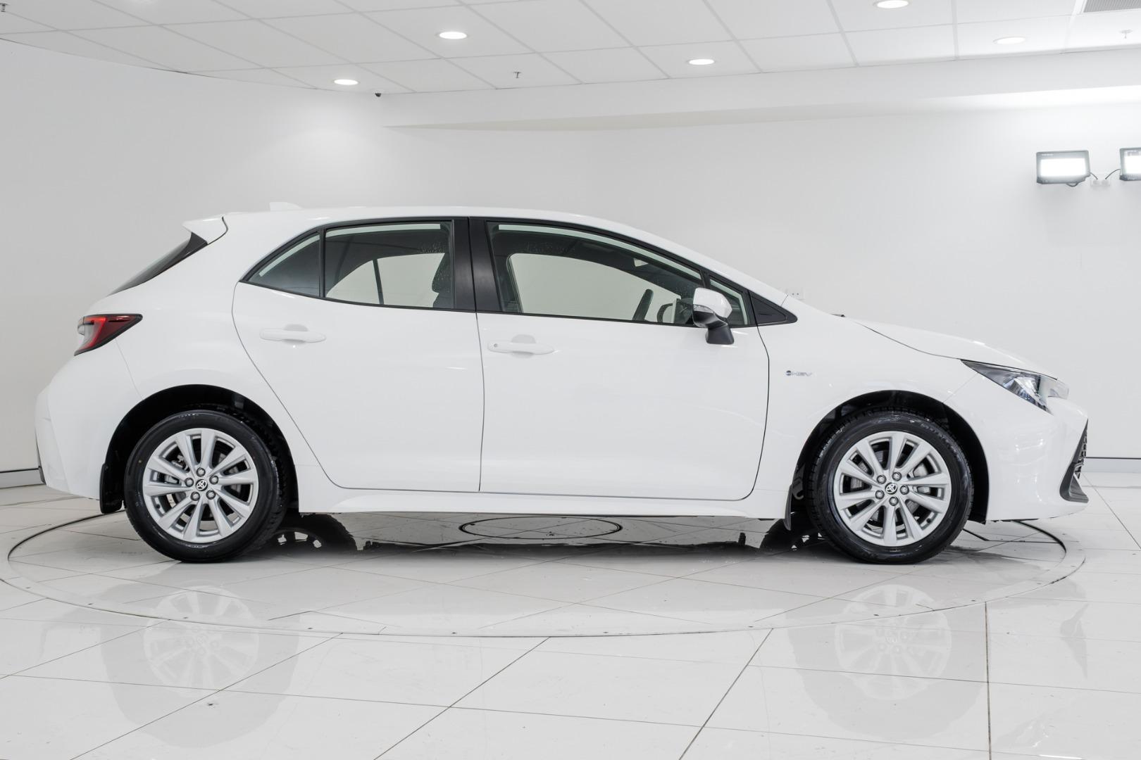 2025 Toyota Corolla Ascent Sport in White