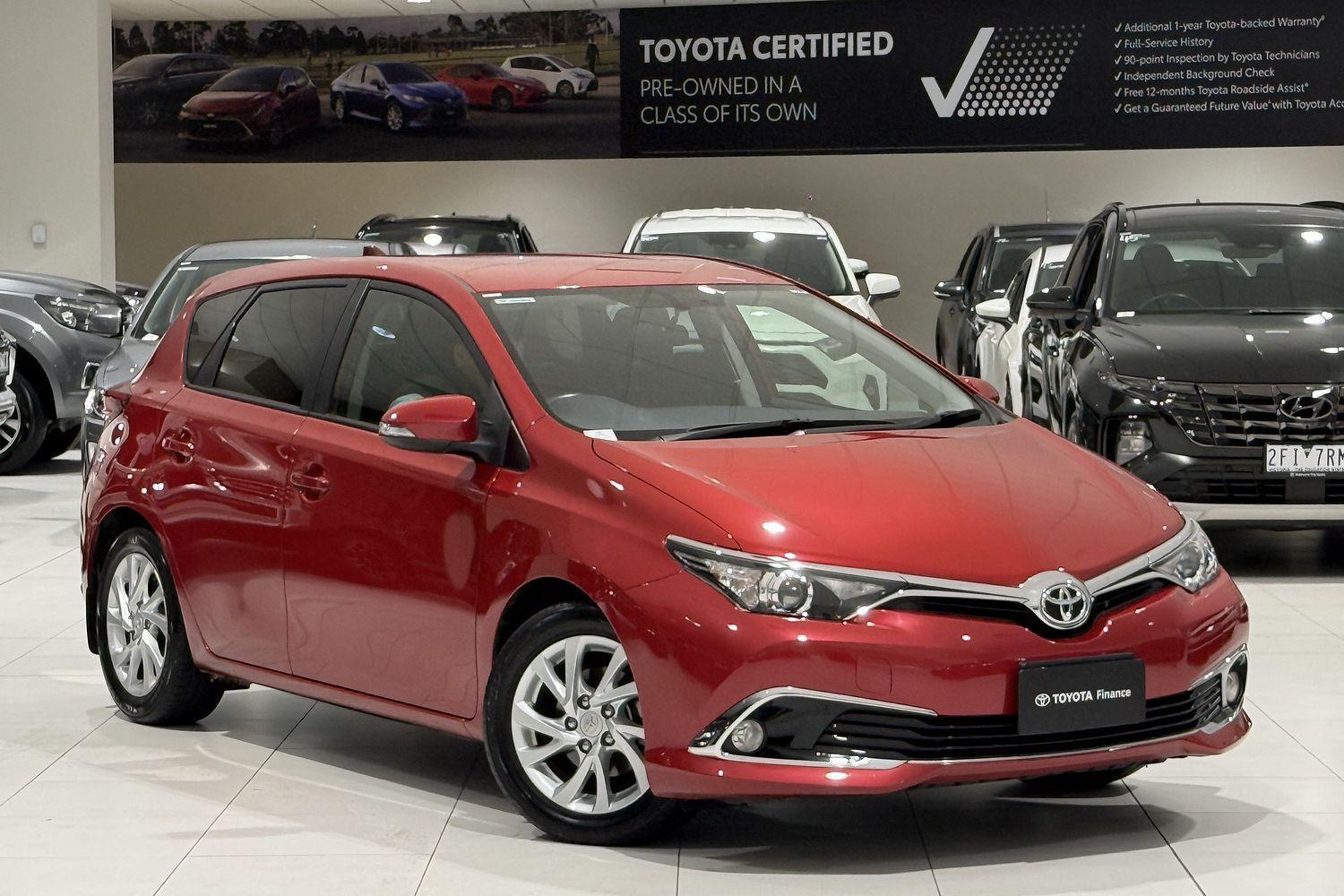 2017 Toyota Corolla Ascent Sport in Red