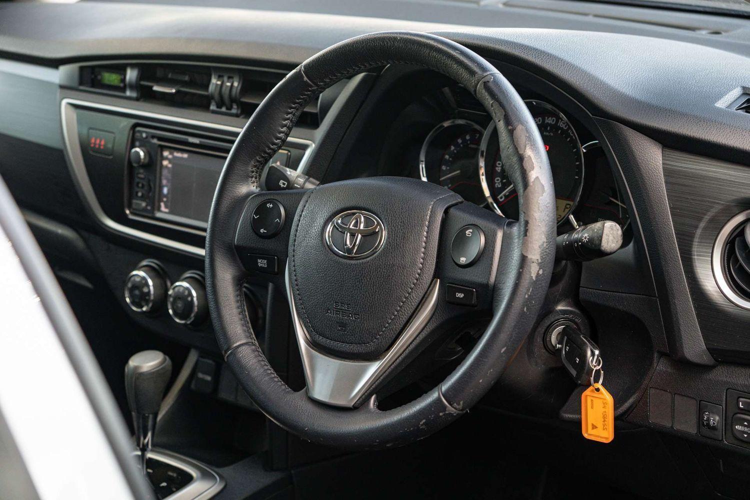 2013 Toyota Corolla Ascent Sport in Silver