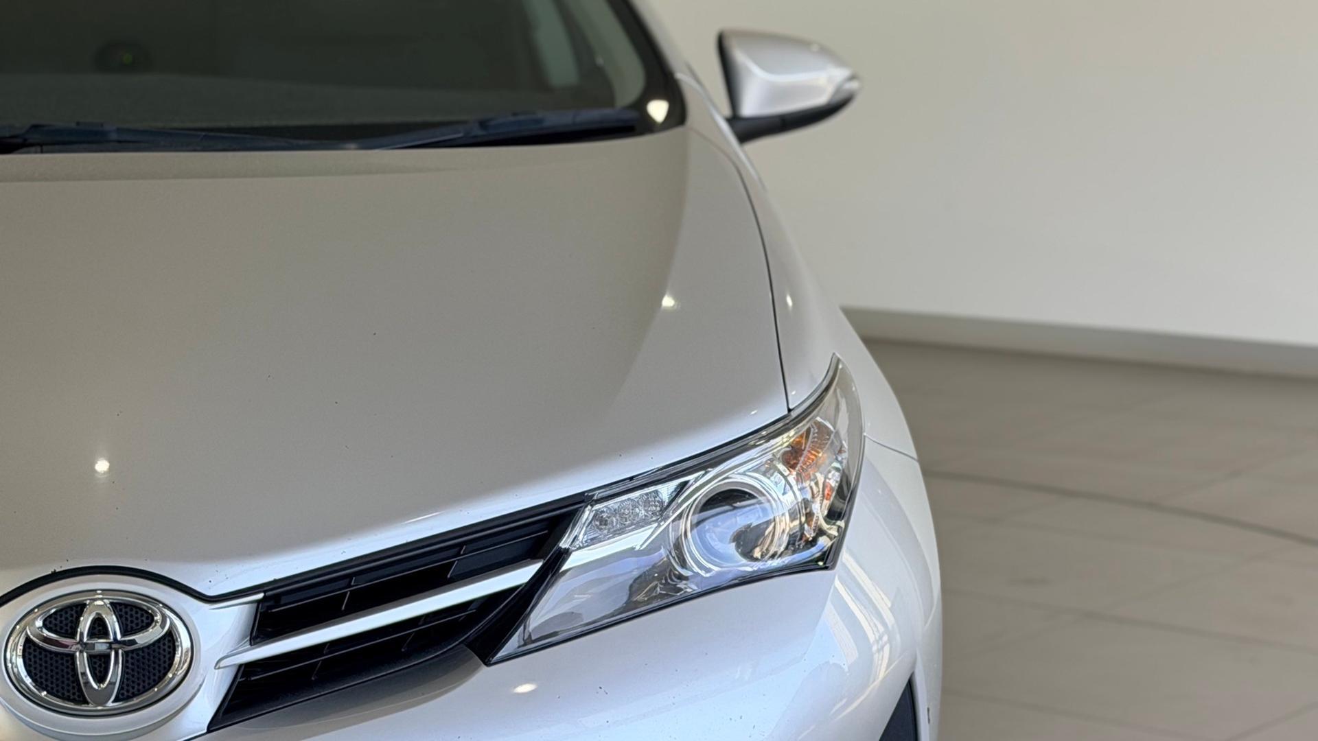 2013 Toyota Corolla Ascent in Silver