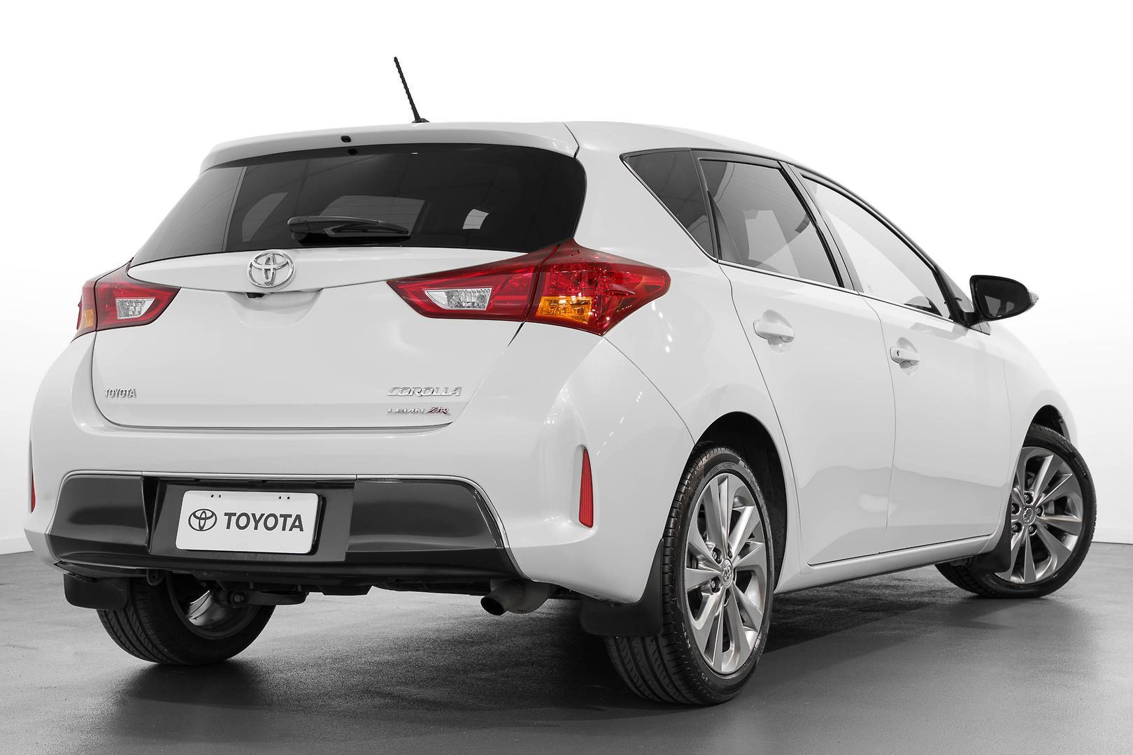 2014 Toyota Corolla Levin ZR in White