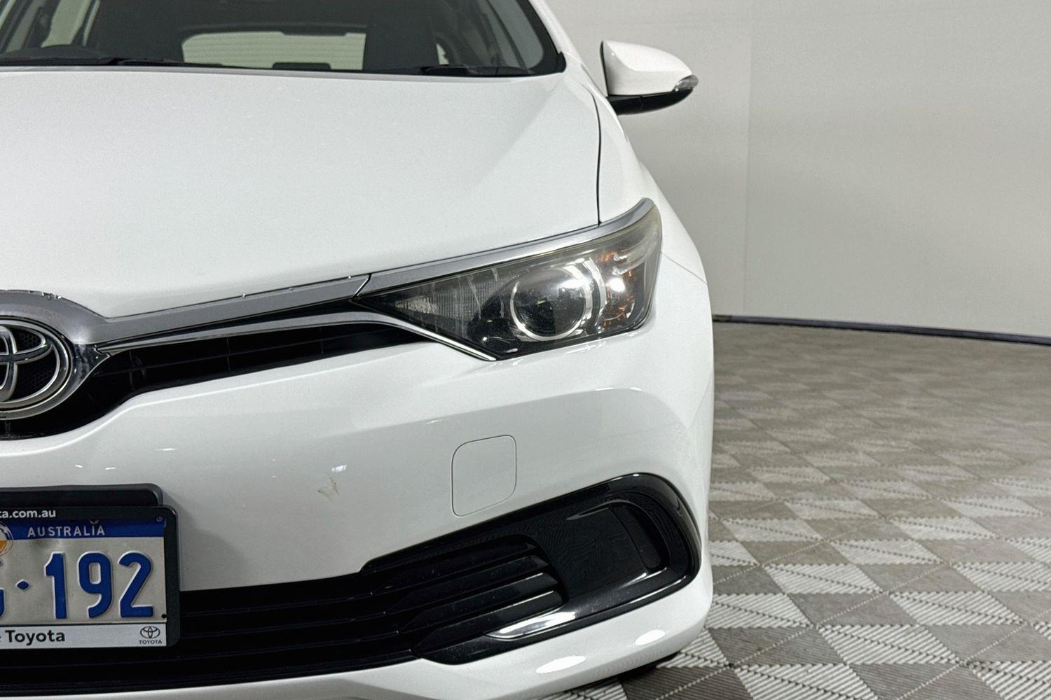 2017 Toyota Corolla ASCENT in White