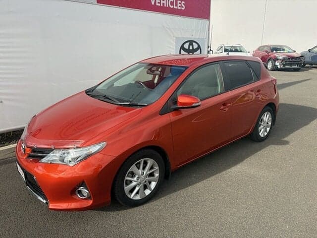 2014 Toyota Corolla Ascent Sport in Beige