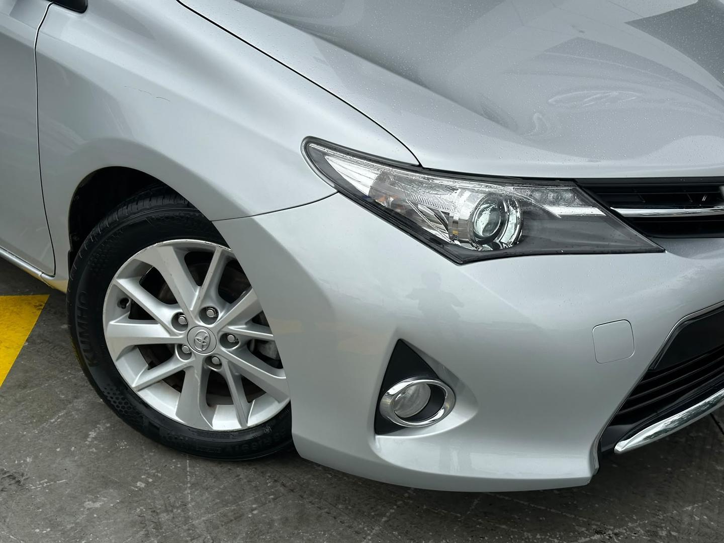 2013 Toyota Corolla Ascent Sport in Silver