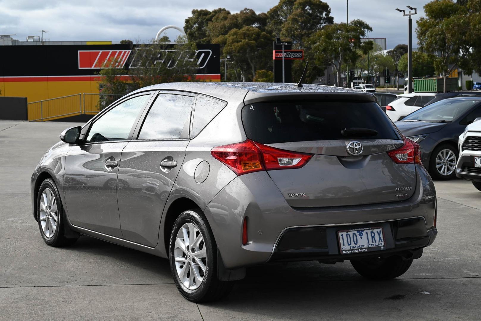 2014 Toyota Corolla Ascent Sport in Bronze