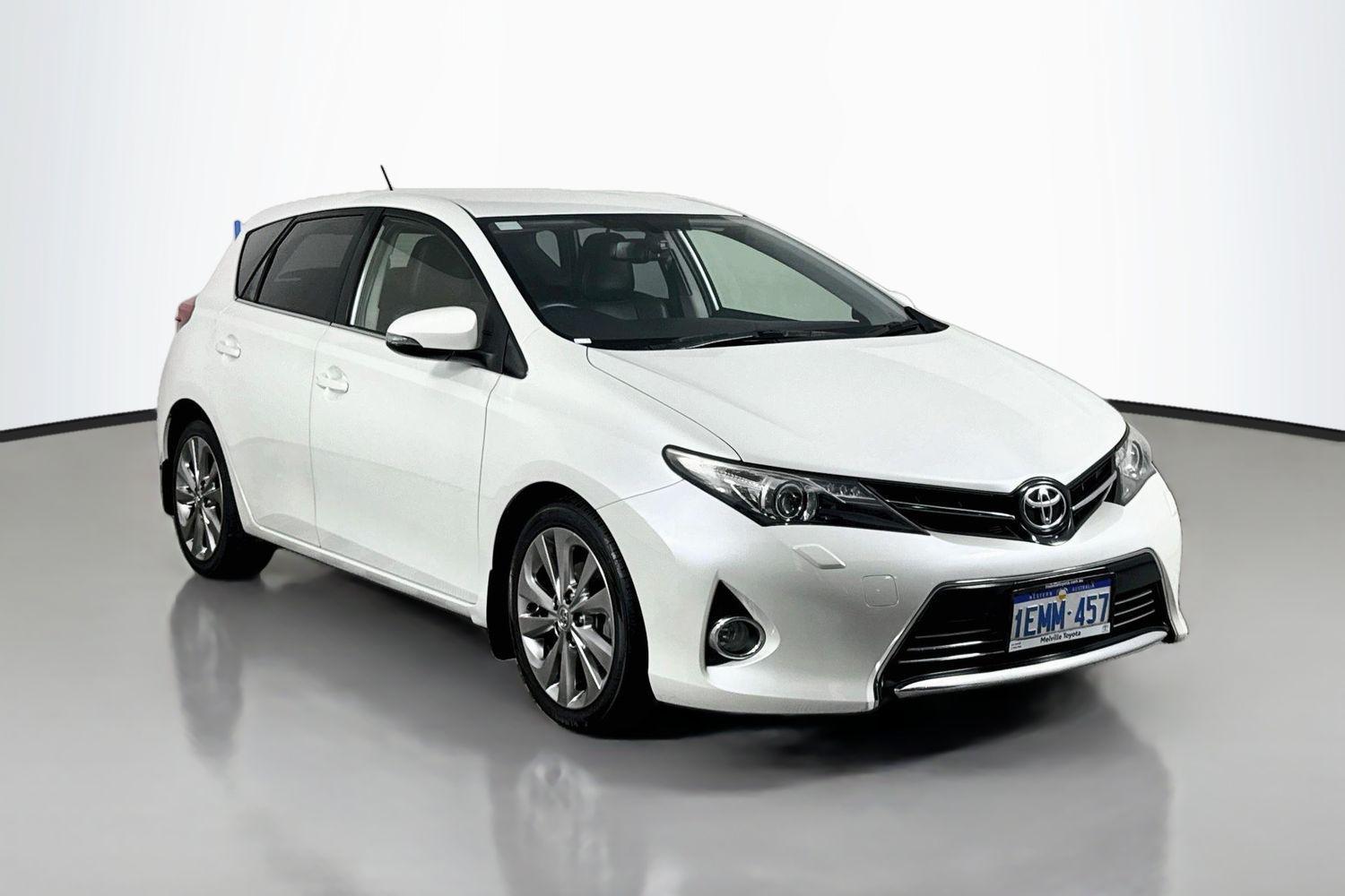 2014 Toyota Corolla LEVIN ZR in White