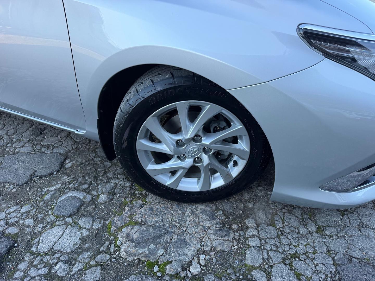 2015 Toyota Corolla Ascent Sport in Silver