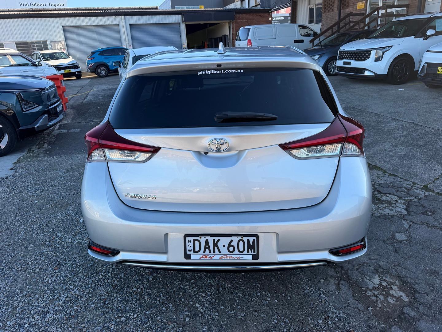 2015 Toyota Corolla Ascent Sport in Silver