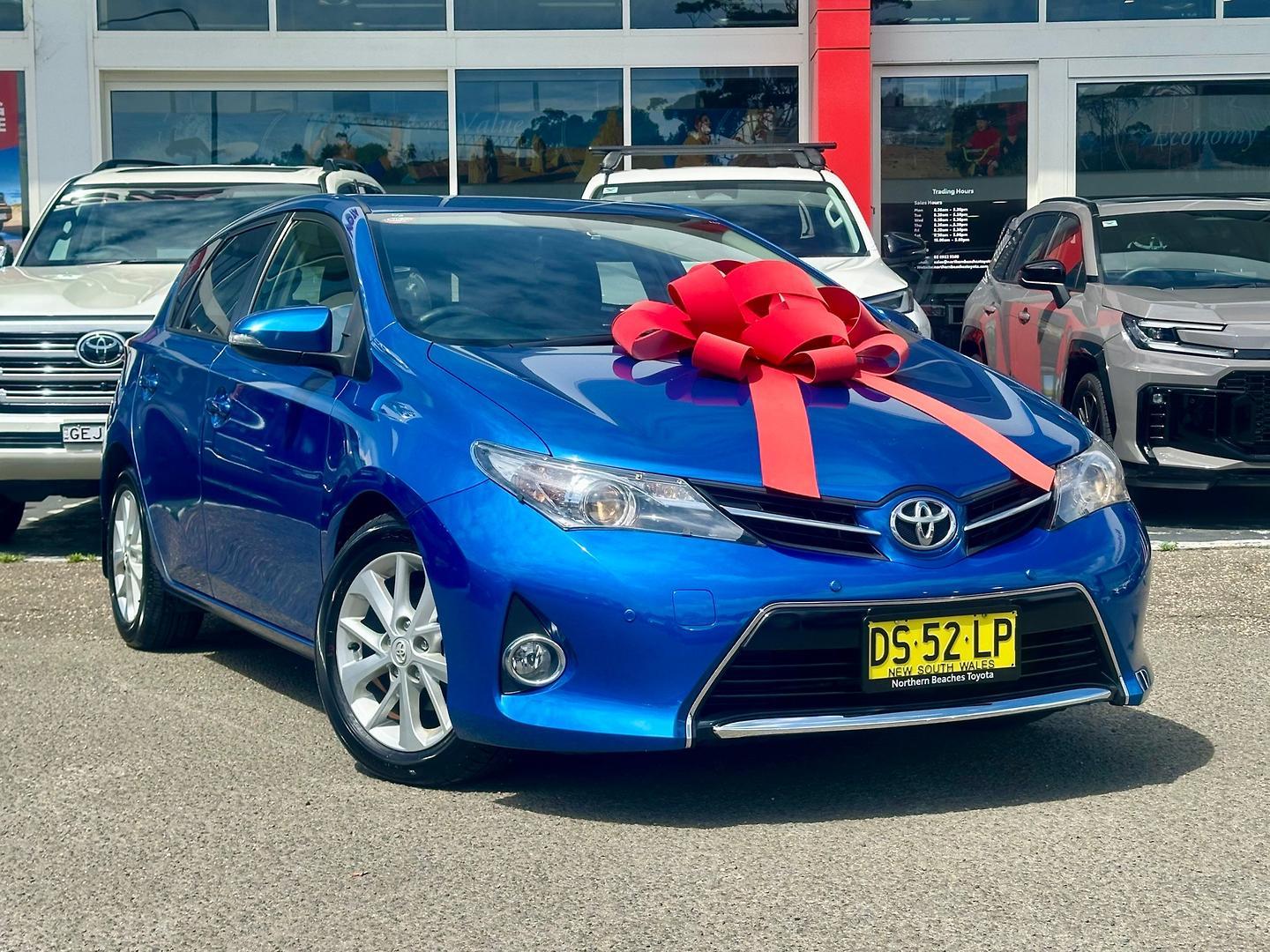 2013 Toyota Corolla Ascent Sport in Blue