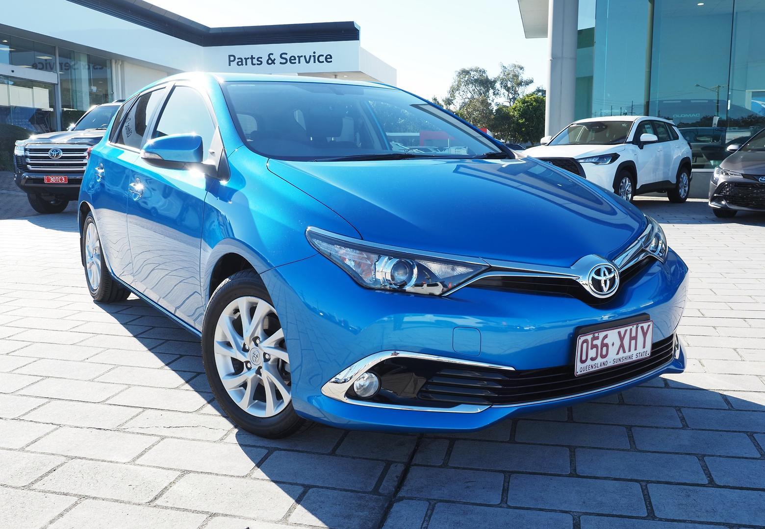 2017 Toyota Corolla Ascent Sport in Blue