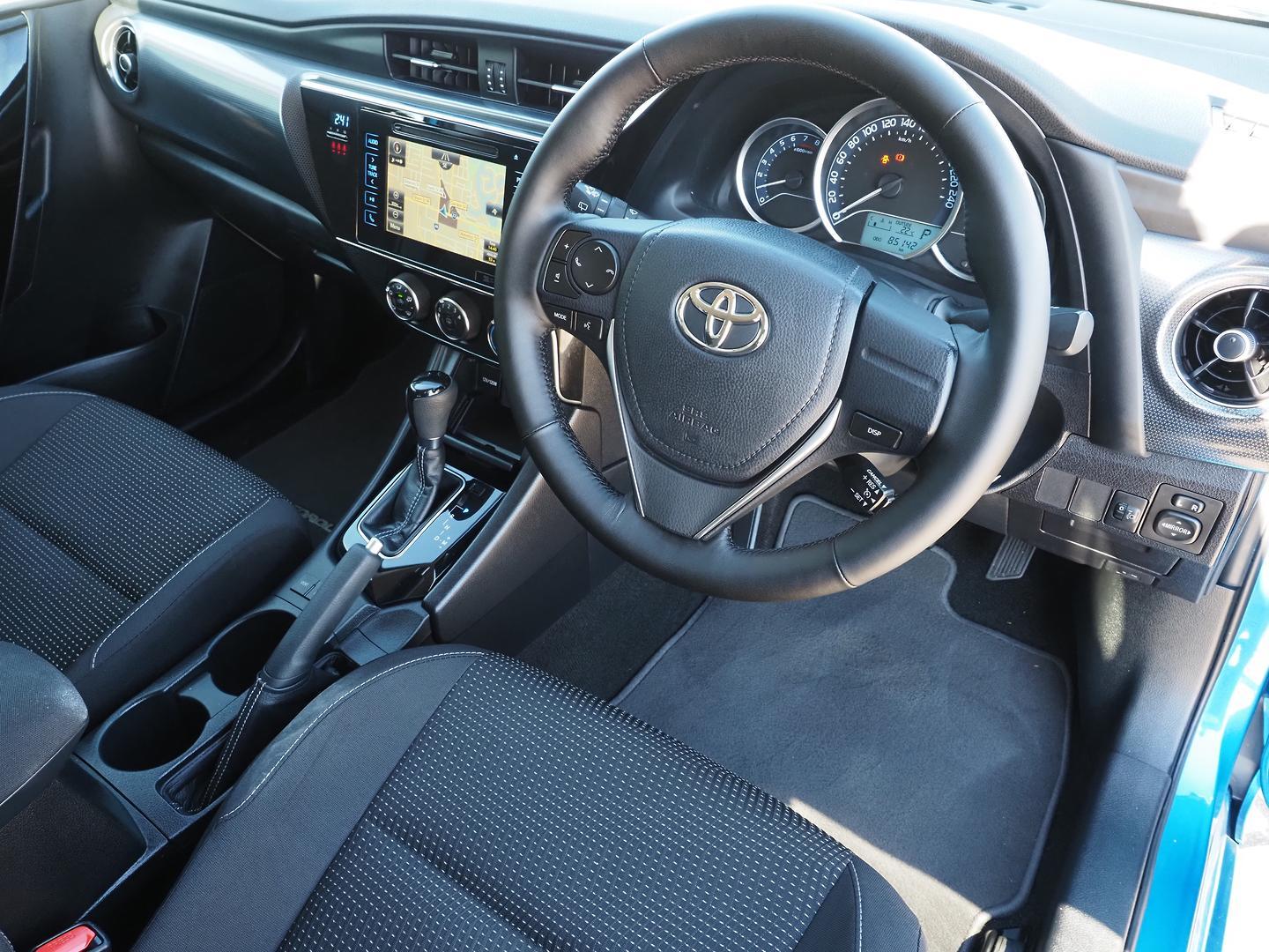 2017 Toyota Corolla Ascent Sport in Blue