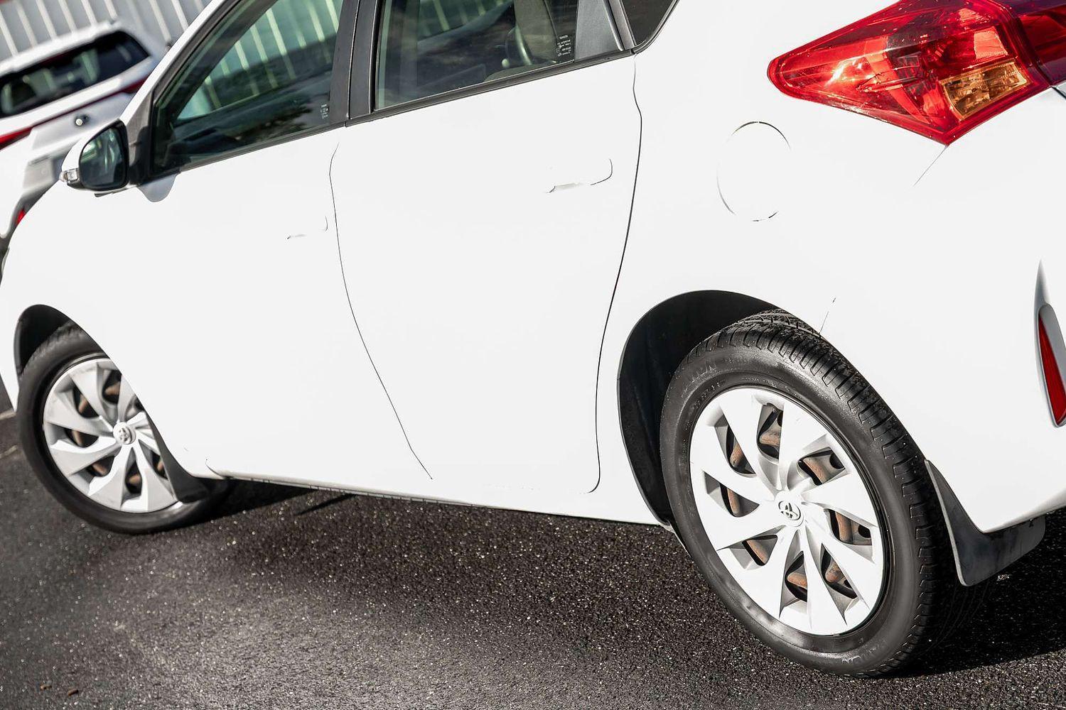 2013 Toyota Corolla Ascent in White