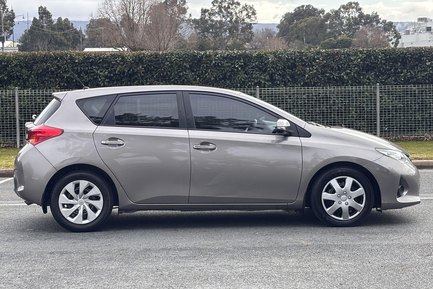 2013 Toyota Corolla Ascent in Bronze