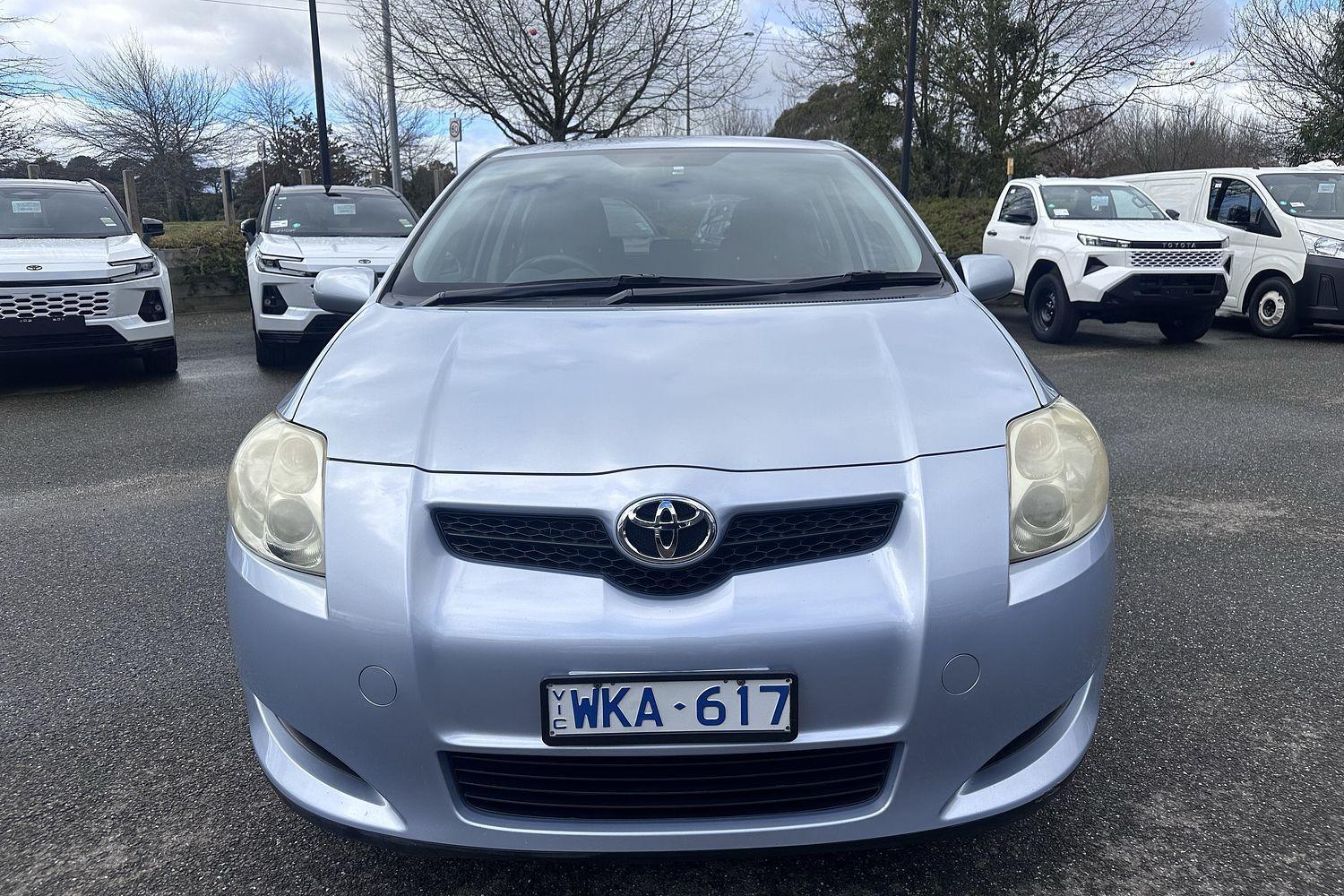 2008 Toyota Corolla Ascent in Blue