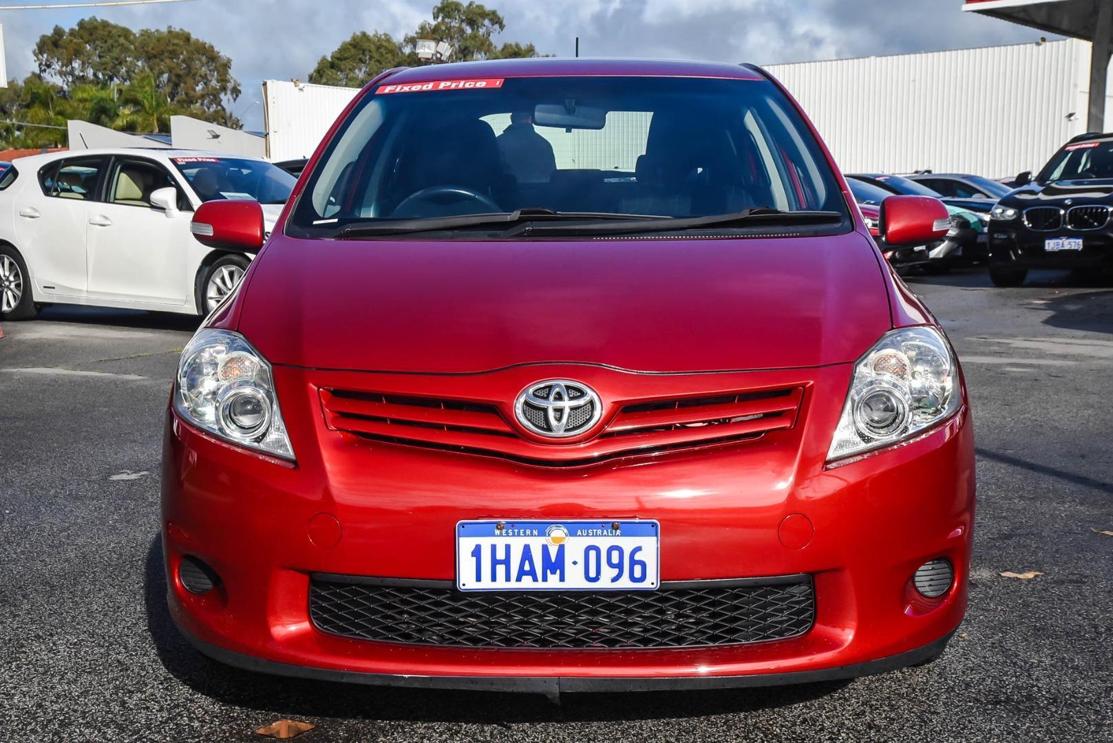 2009 Toyota Corolla Conquest in Red