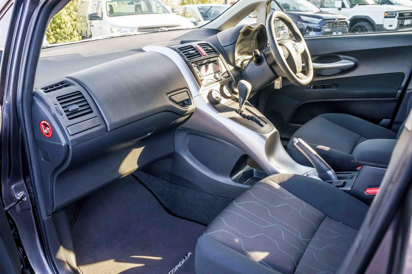 2011 Toyota Corolla Ascent Sport in Silver