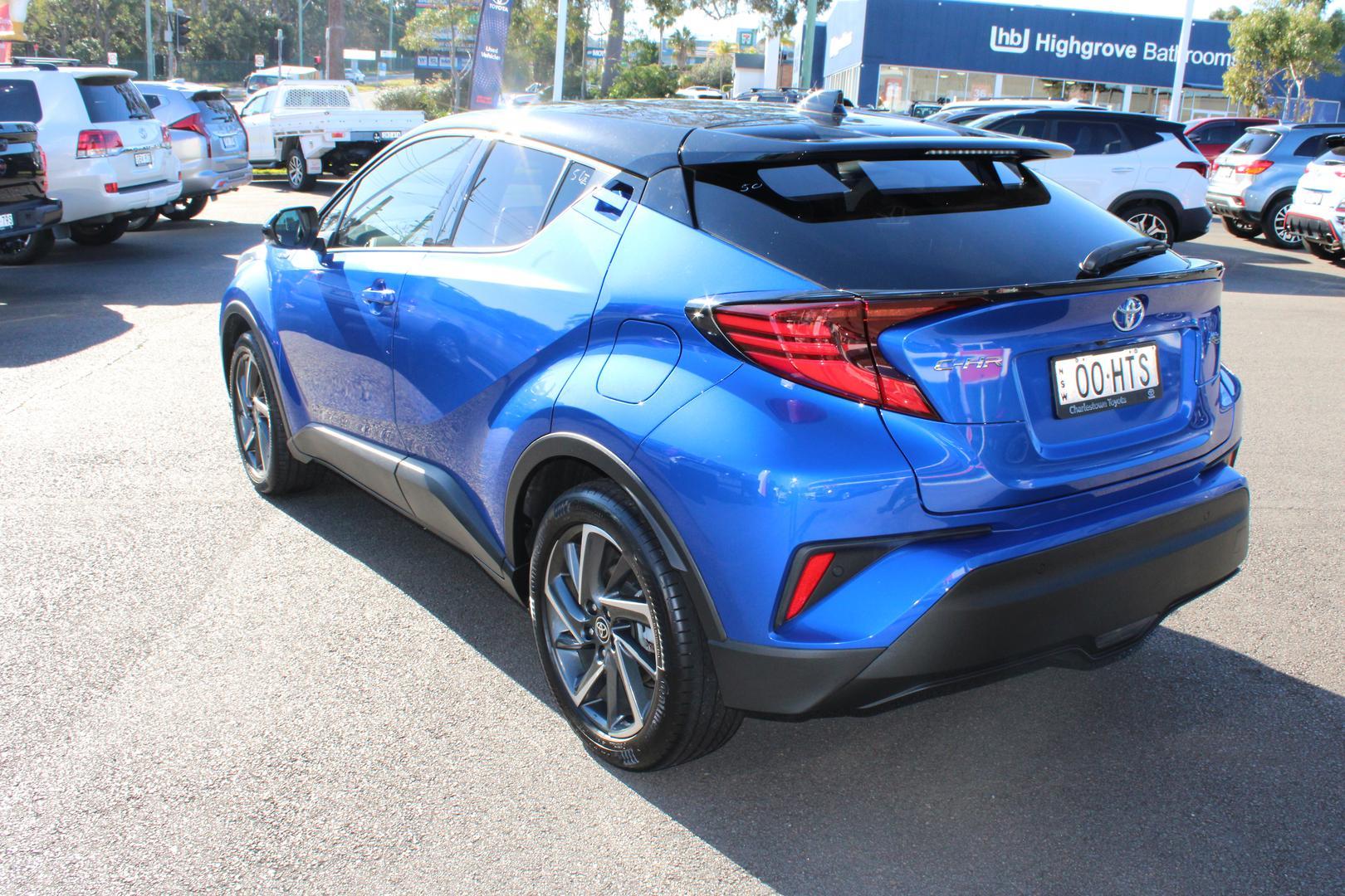 2021 Toyota C-HR Koba 2WD in Two Tone Blue
