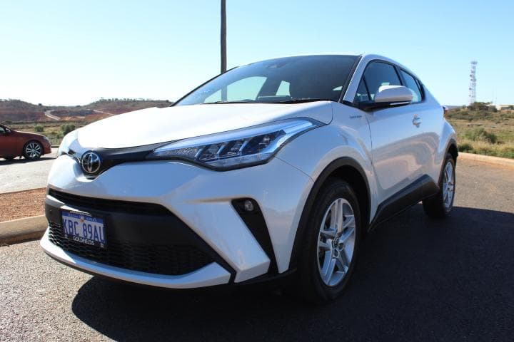 2023 Toyota C-HR GXL 2WD in White