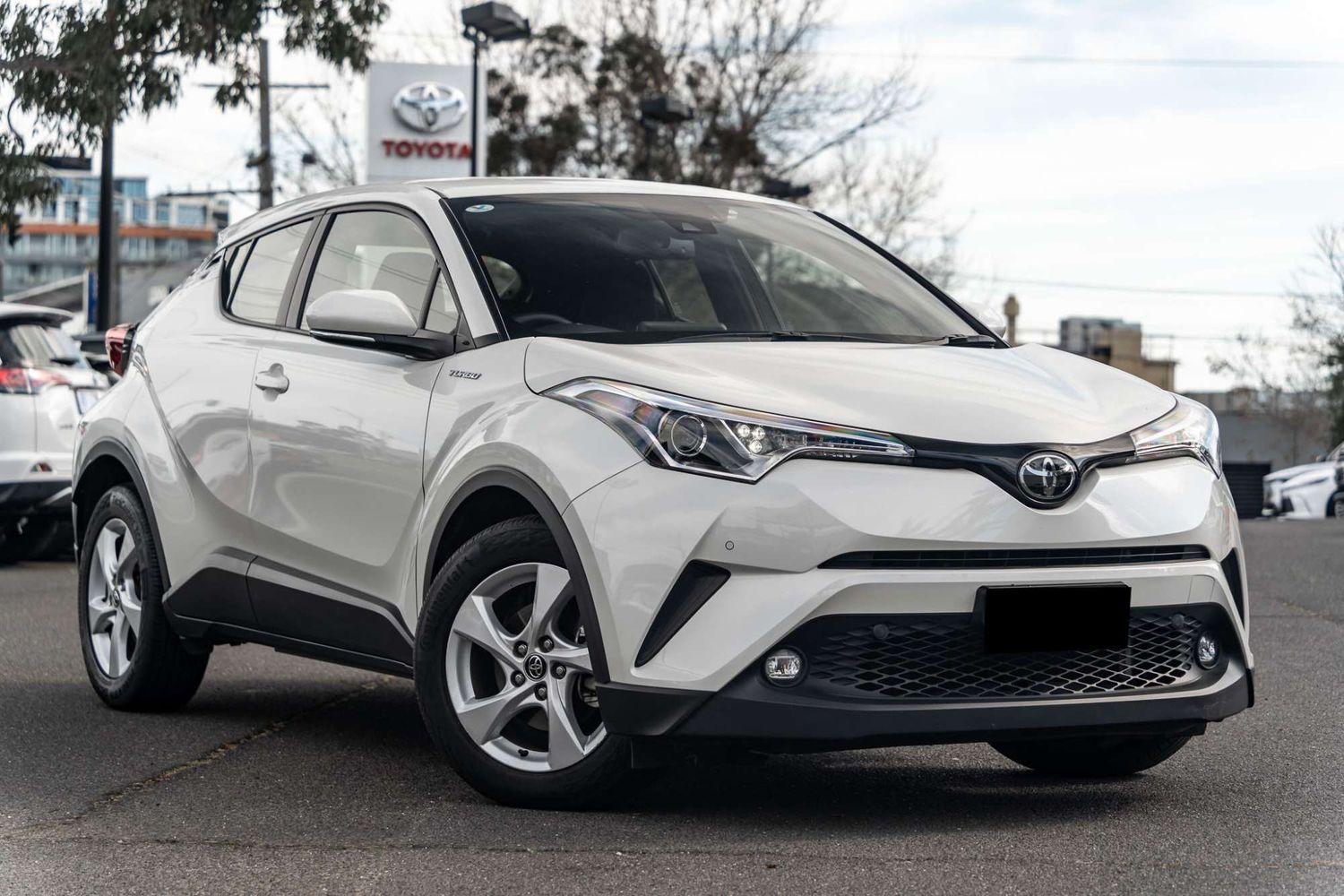 2018 Toyota C-HR Standard 2WD in White