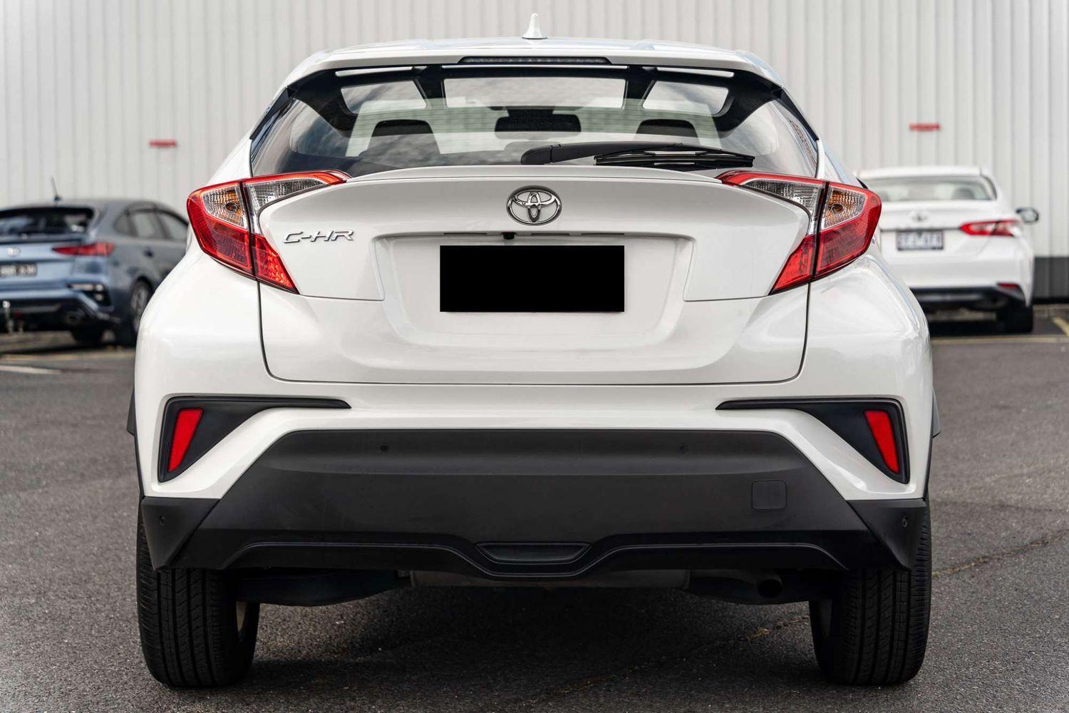 2018 Toyota C-HR Standard 2WD in White