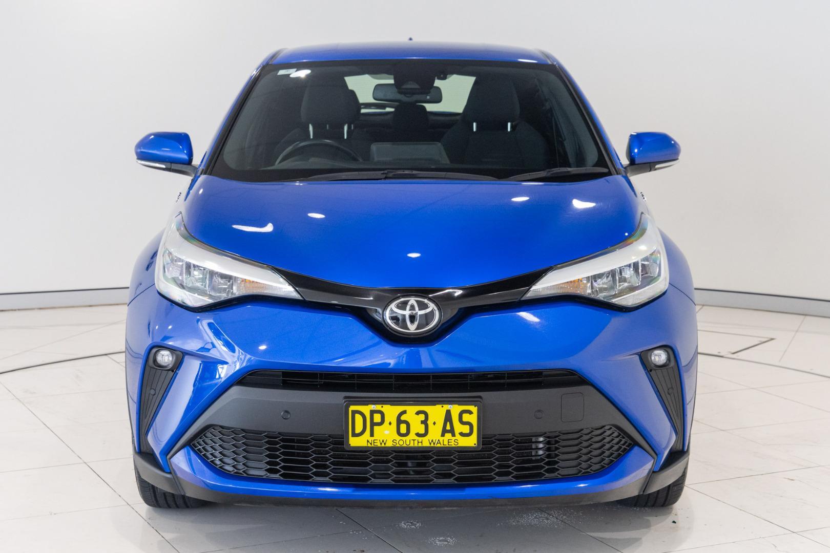 2022 Toyota C-HR GXL-2WD in Blue