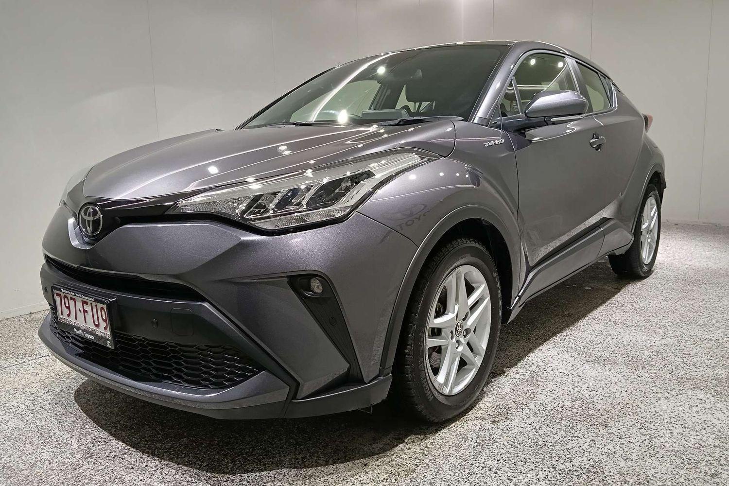 2022 Toyota C-HR GXL-2WD in Silver