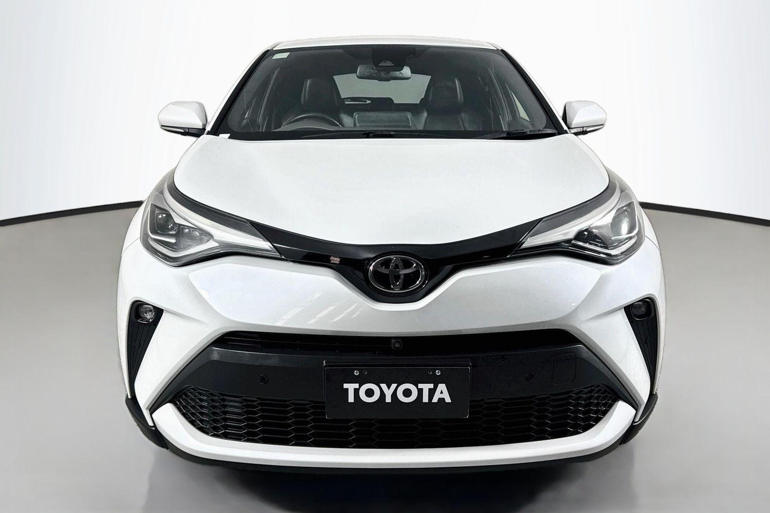 2023 Toyota C-HR Koba 2WD in White
